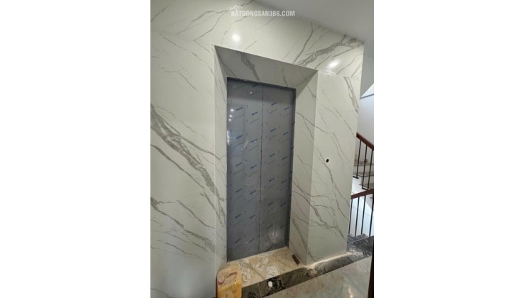 Bán nhà phân lô Ngọc Thụy 50m², 6 tầng thang máy, gara ô tô – gần Trường Quốc tế, giá 11.2 tỷ